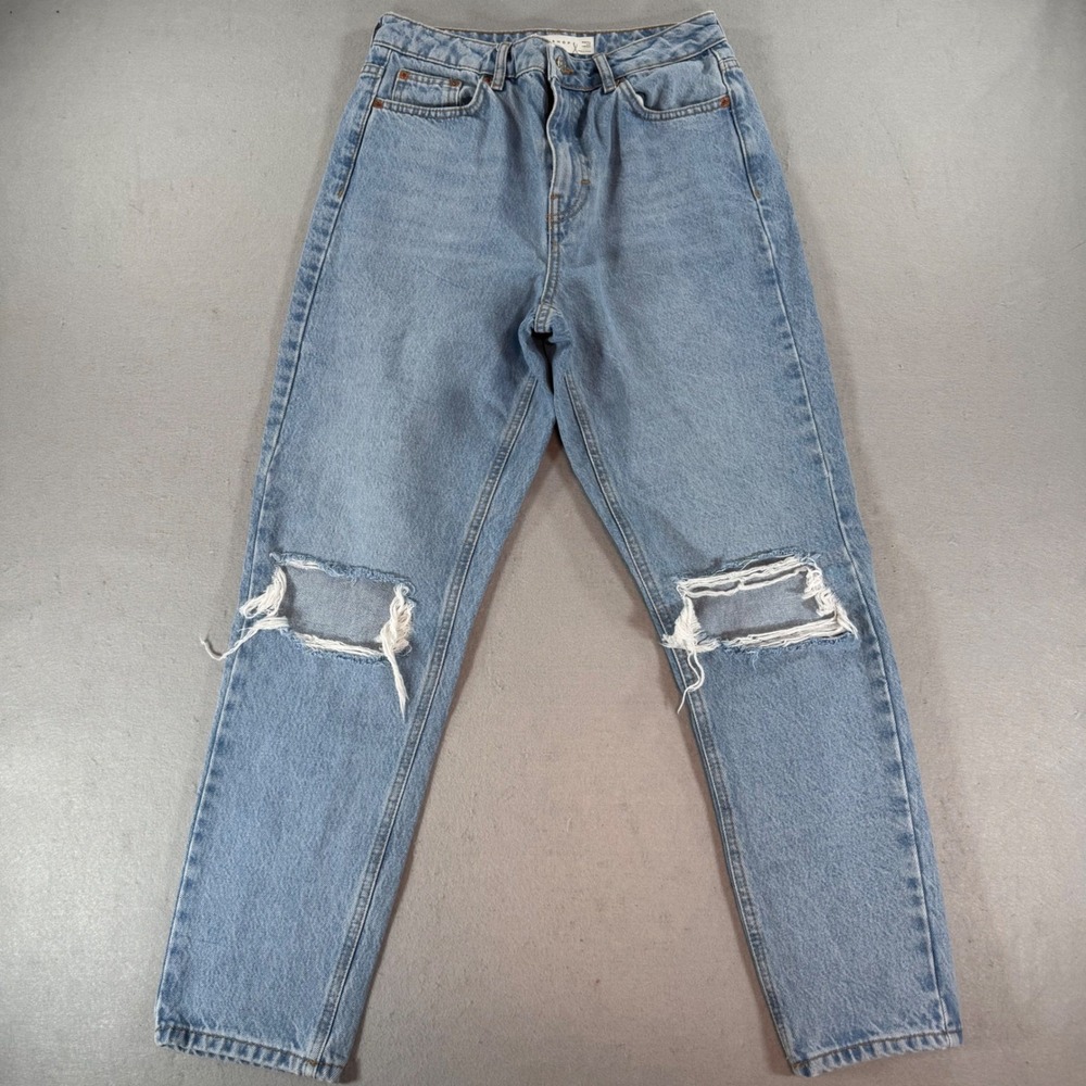 Topshop High Waisted Mom Jeans Womens 28x30 Light Wash Distressed Knee Blue‎